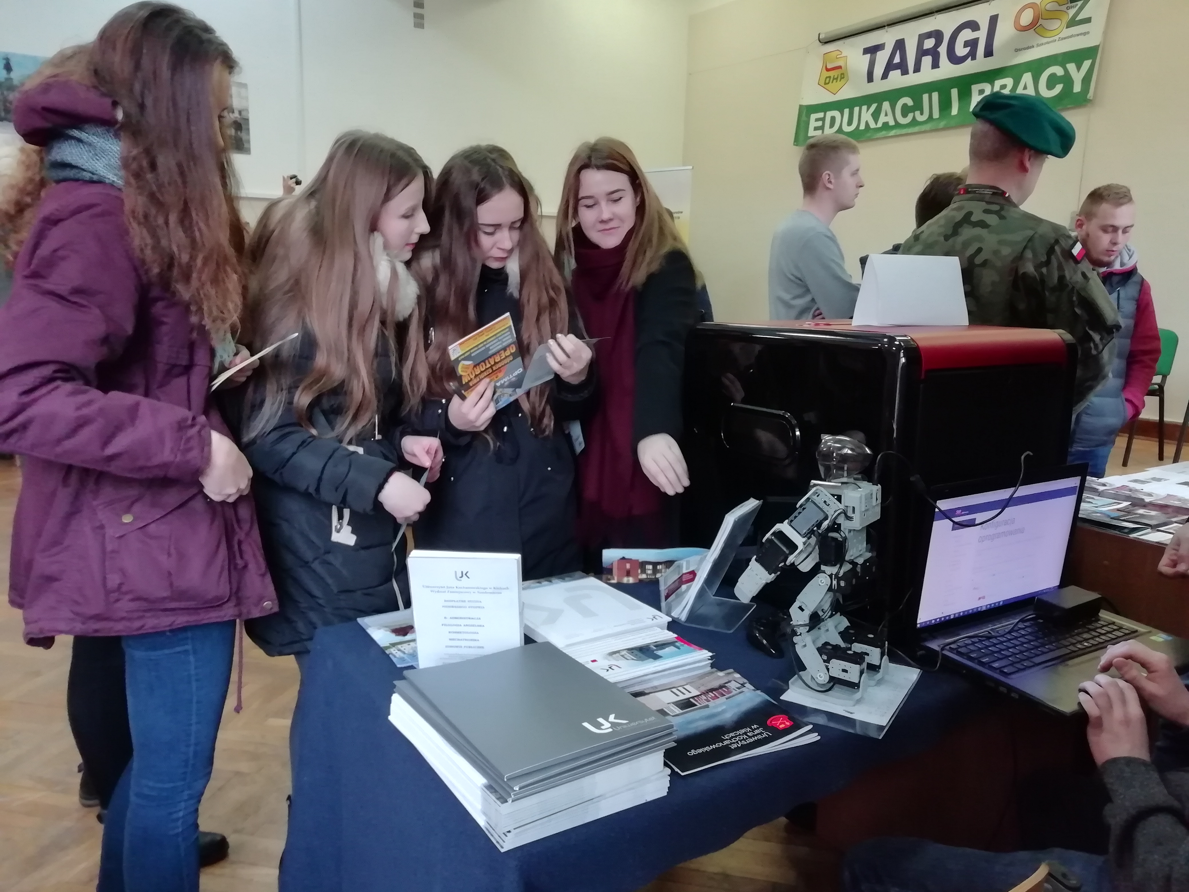 Stanowisko Wydziału na targach pracy i edukacji
