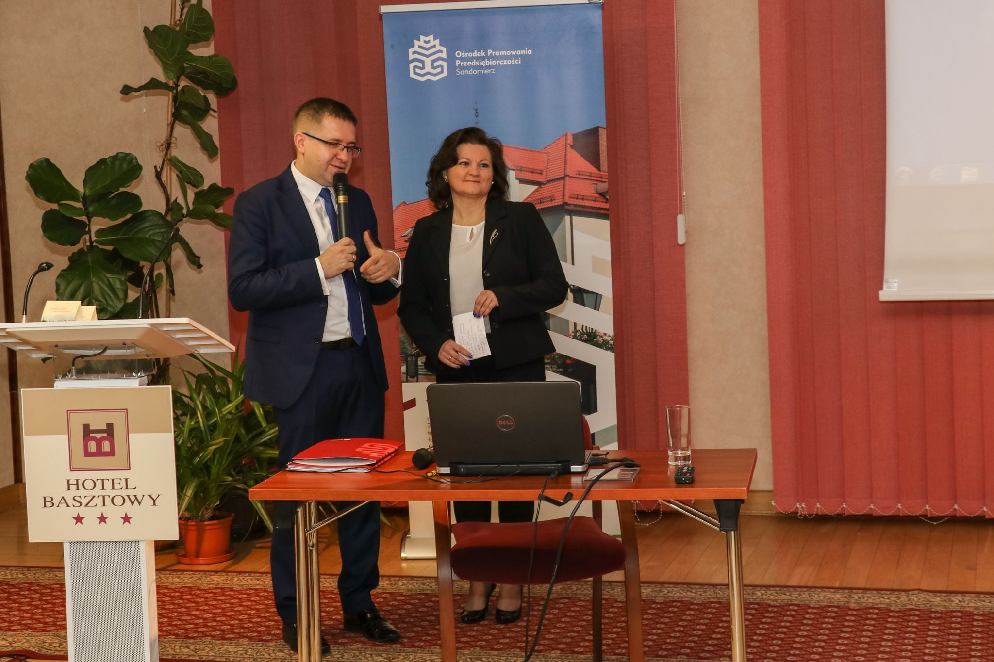 Małgorzata Makowska na spotkaniu SPP w hotelu basztowym