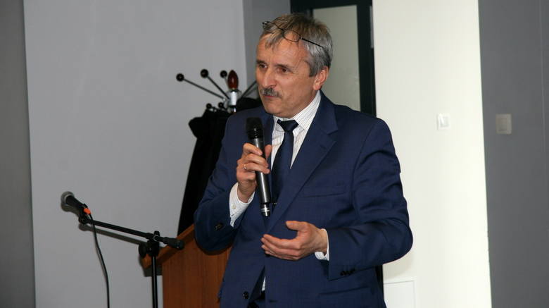 Dziekan dr hab. Piotr Sobolewski, prof. UJK